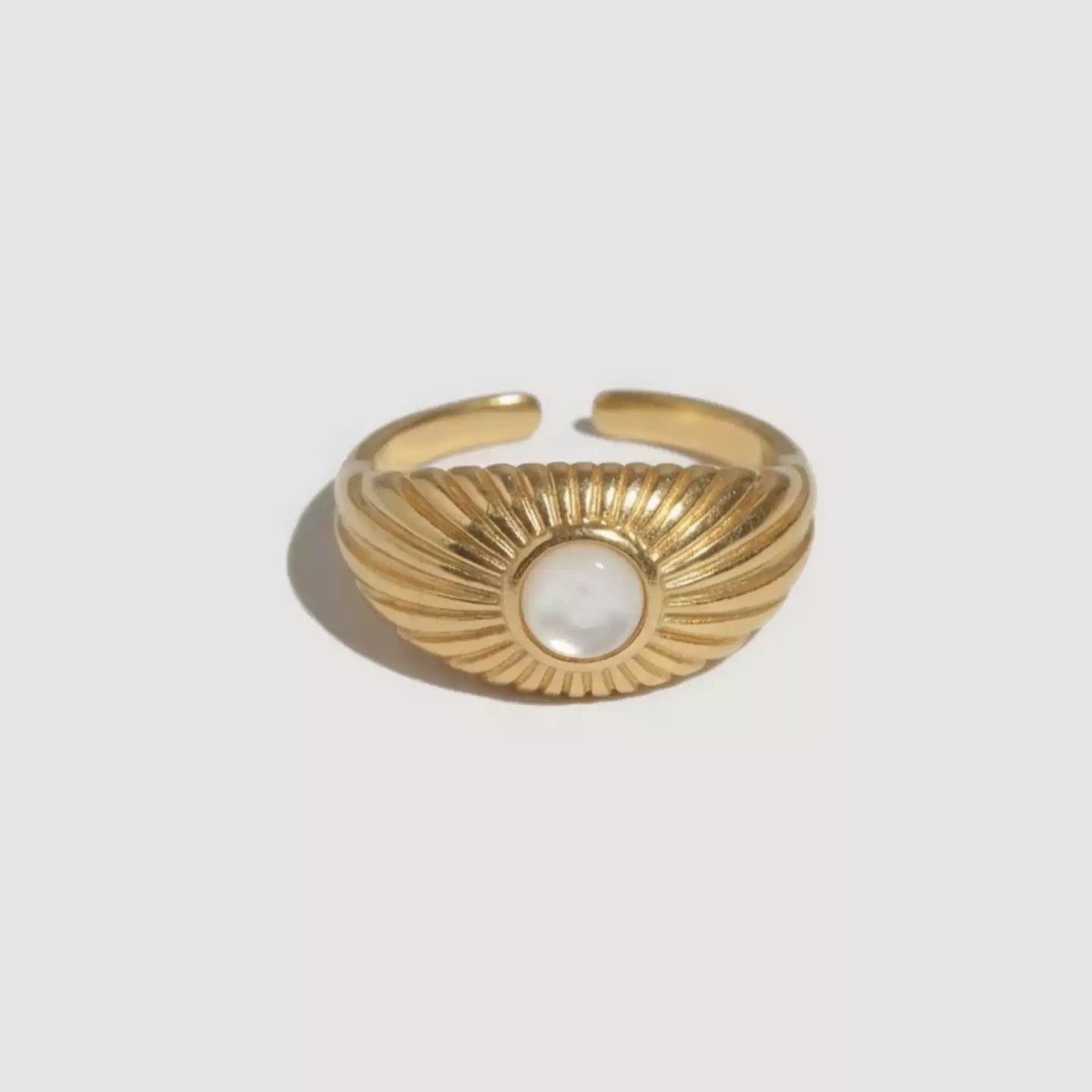 Sterling Silver Plated With 18K Gold Vintage Mother-of-pearl Open Ring